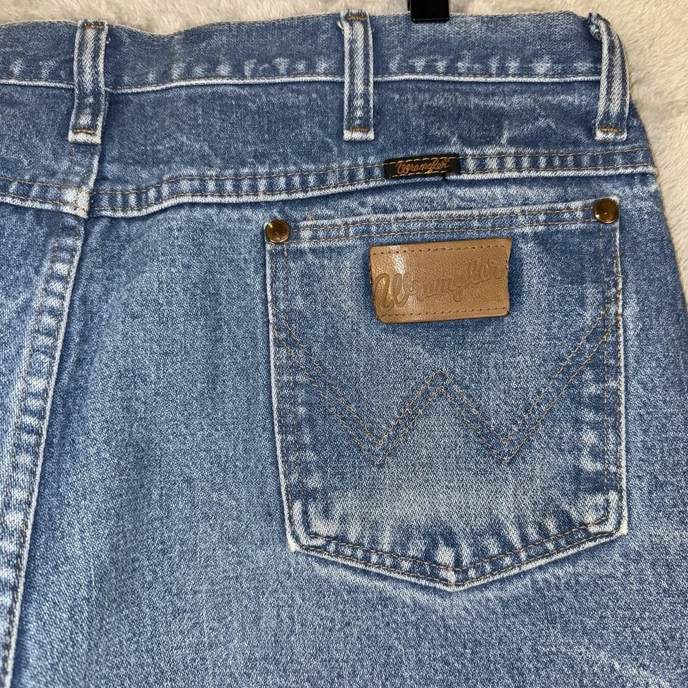 Wrangler Jeans 936PWD Cowboy Cut Slim‎ Fit Measured Fit 37x32 (Tag 38x34) Rodeo